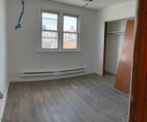 160 E Kinney Street Newark NJ 07105