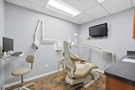 122 Central Avenue Clark NJ 07066