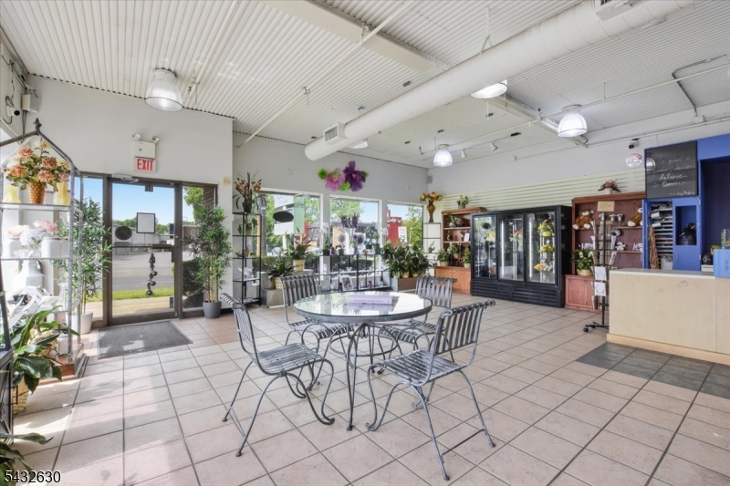 122 Central Avenue Clark NJ 07066