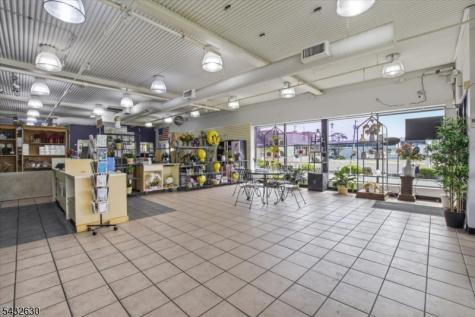 122 Central Avenue Clark NJ 07066