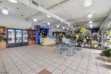 122 Central Avenue Clark NJ 07066