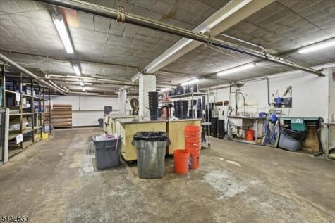 122 Central Avenue Clark NJ 07066