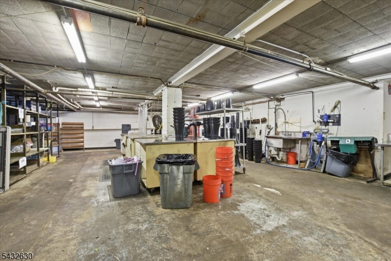 122 Central Avenue Clark NJ 07066
