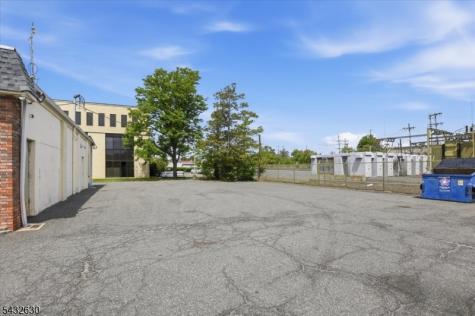 122 Central Avenue Clark NJ 07066