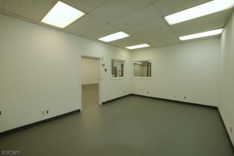 30 W Price Street Linden NJ 07036
