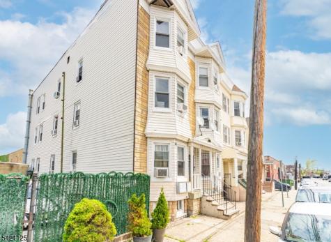 237 Astor Street Newark NJ 07114