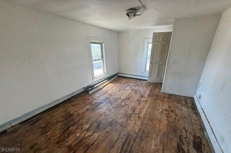 2 Harrison Street Sussex NJ 07461