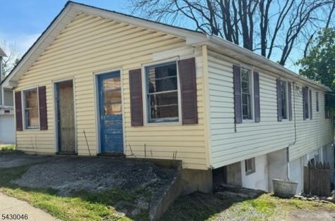 2 Harrison Street Sussex NJ 07461