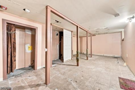 913 Summit Avenue Union NJ 07087