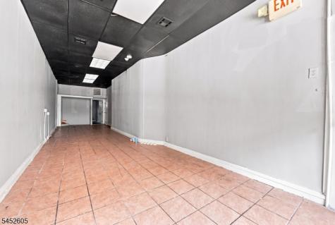 913 Summit Avenue Union NJ 07087