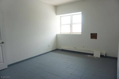 699 Frelinghuysen Avenue Newark NJ 07114