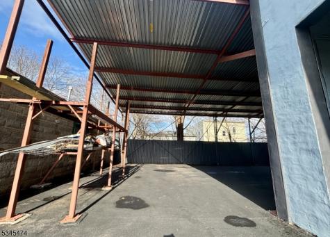 103 Montgomery Avenue Irvington NJ 07111