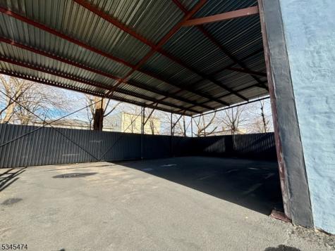 103 Montgomery Avenue Irvington NJ 07111