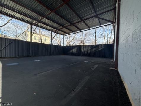 103 Montgomery Avenue Irvington NJ 07111