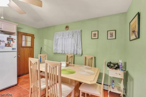236 Stuyvesant Avenue Lyndhurst NJ 07071