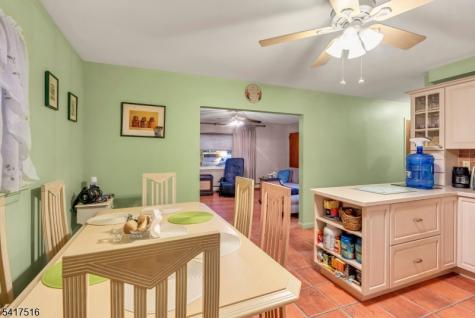 236 Stuyvesant Avenue Lyndhurst NJ 07071