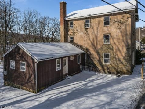 10 Green Street Milford NJ 08848