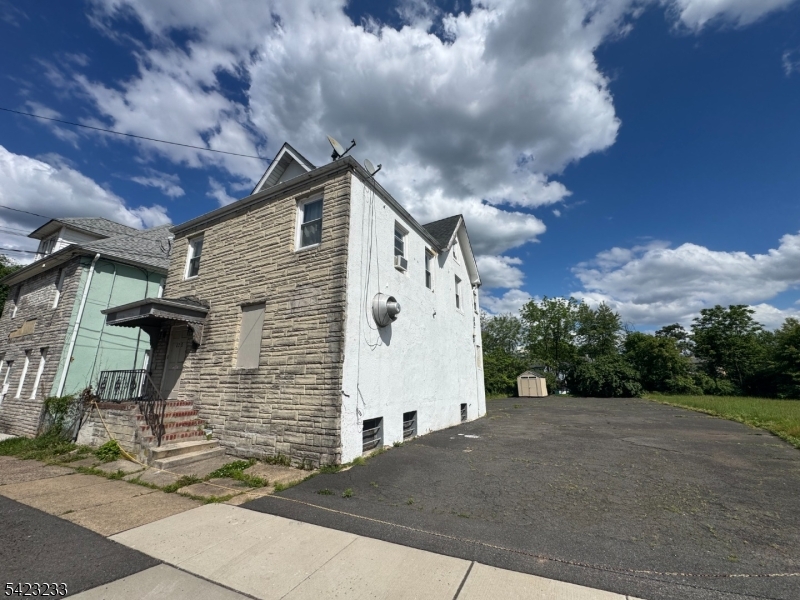 814 E 3rd Street Plainfield NJ 07062