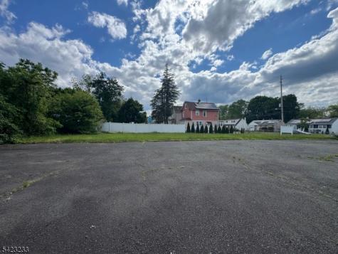 814 E 3rd Street Plainfield NJ 07062