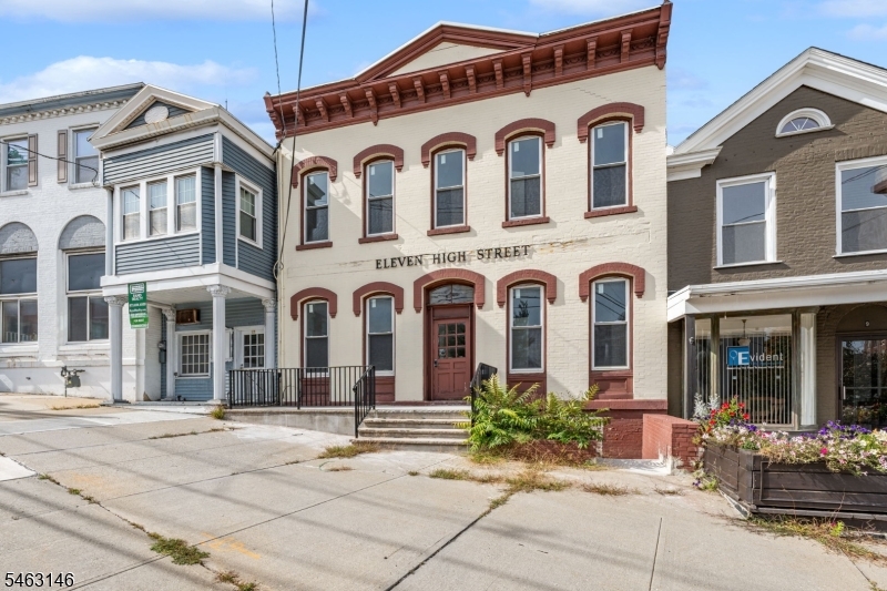 11 High Street Newton NJ 07860