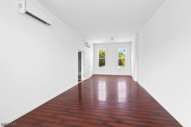 11 High Street Newton NJ 07860