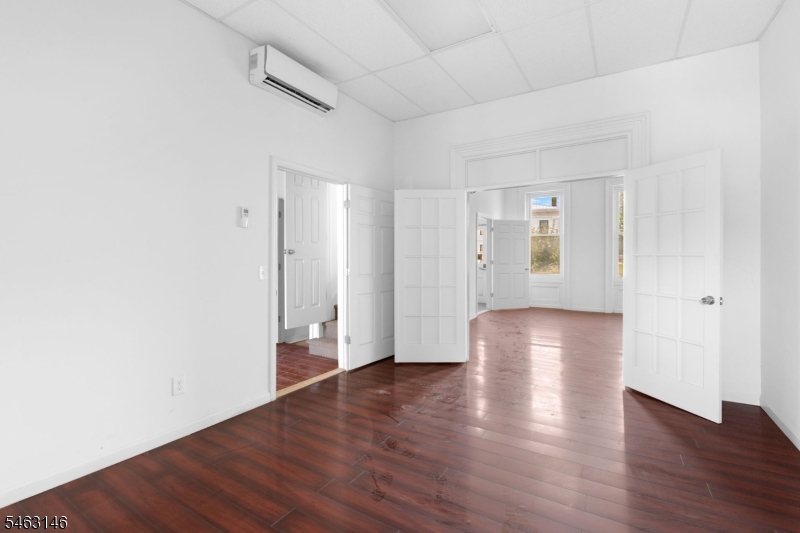 11 High Street Newton NJ 07860