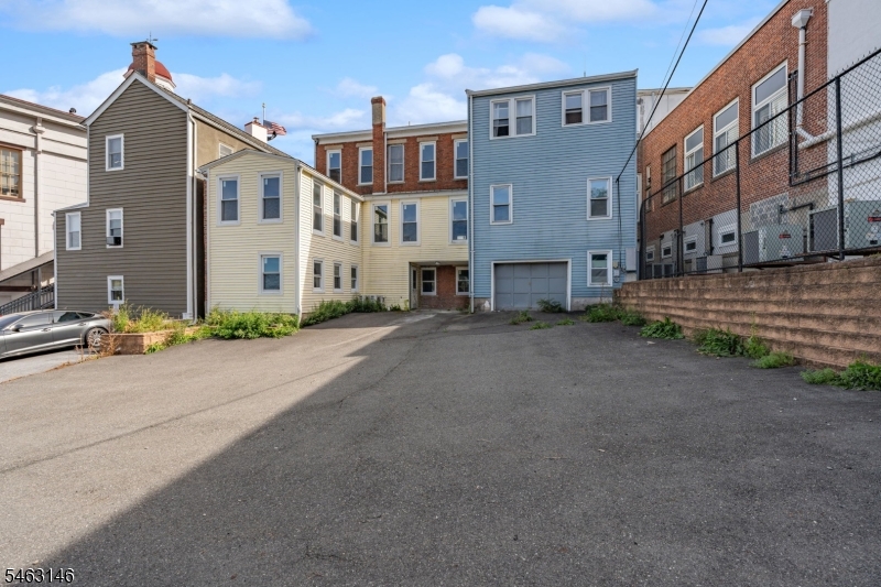 11 High Street Newton NJ 07860