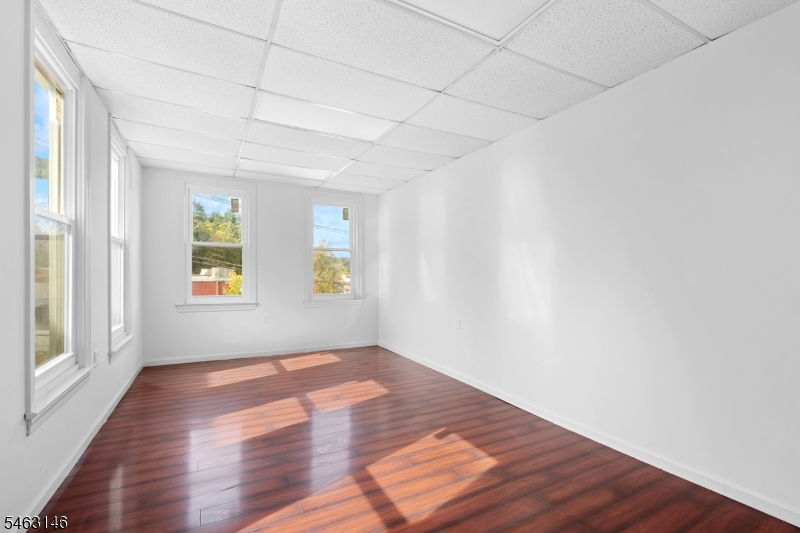 11 High Street Newton NJ 07860