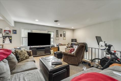 1590 E 2nd Street Scotch Plains NJ 07076