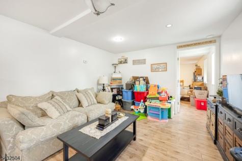 59 Valley Road Clifton NJ 07013