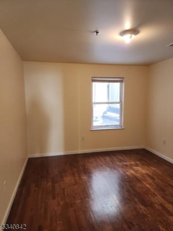 473 Clinton Avenue Newark NJ 07108