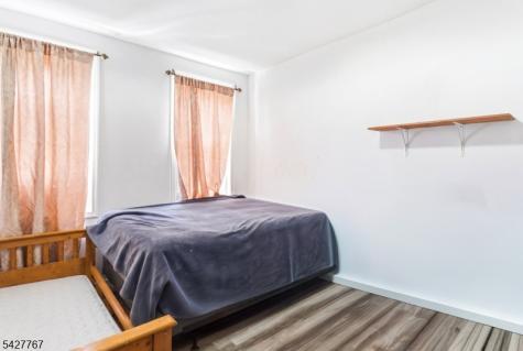 204 Parkhurst Street Newark NJ 07114