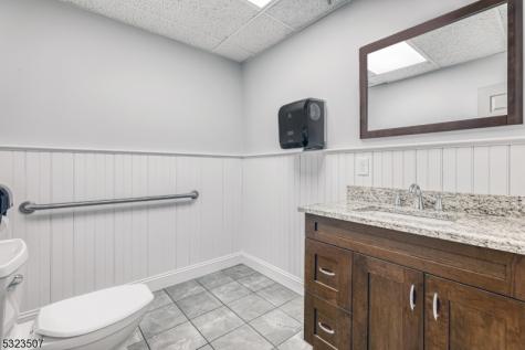 385 Clinton Avenue Wyckoff NJ 07481