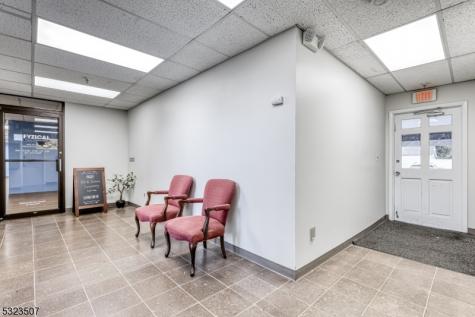 385 Clinton Avenue Wyckoff NJ 07481