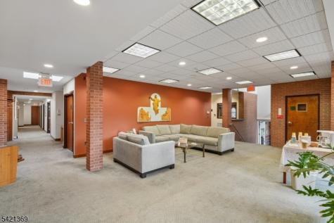 153 Park Street Montclair NJ 07042