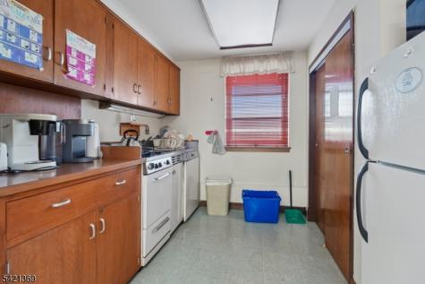 153 Park Street Montclair NJ 07042
