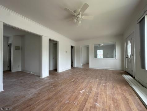 584 Us Highway 46 Fairfield NJ 07004