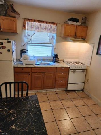 515 Park Avenue Paterson NJ 07504