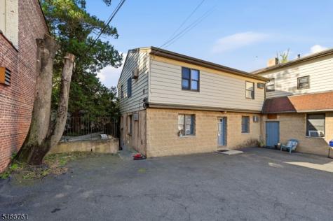 235 Centre Street Nutley NJ 07110