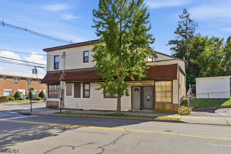 235 Centre Street Nutley NJ 07110