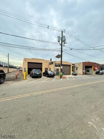 684 W Prospect Avenue Fairview NJ 07022