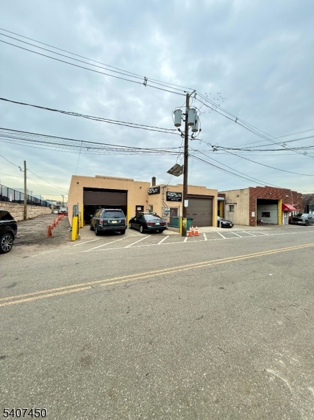 684 W Prospect Avenue Fairview NJ 07022