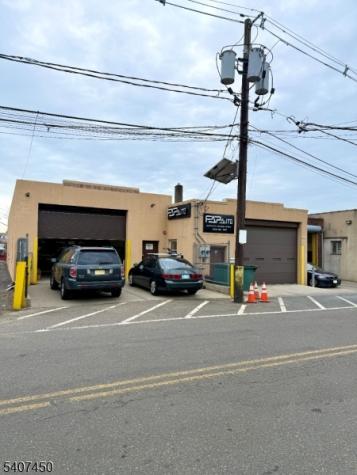 684 W Prospect Avenue Fairview NJ 07022