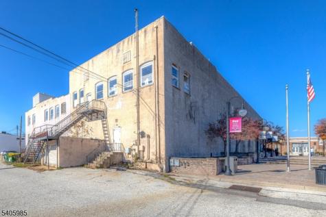 729 E Landis Avenue Vineland NJ 08360