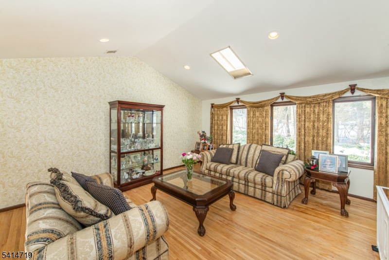 181 Center Grove Road Randolph NJ 07869