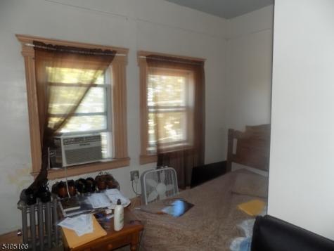 38 Coit Street Irvington NJ 07111
