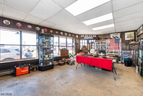 307 Paterson Avenue East Rutherford NJ 07073