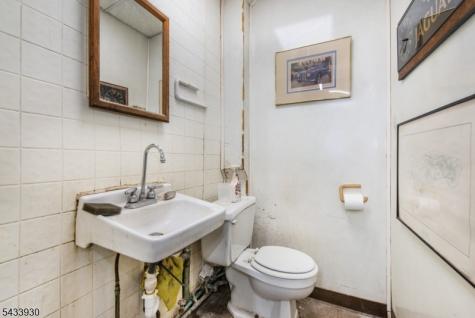 307 Paterson Avenue East Rutherford NJ 07073