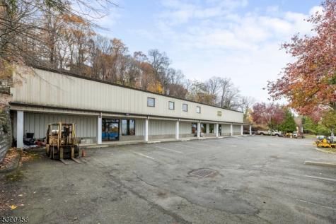 1190 Pompton Avenue Cedar Grove NJ 07009