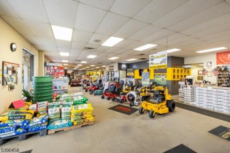 1190 Pompton Avenue Cedar Grove NJ 07009